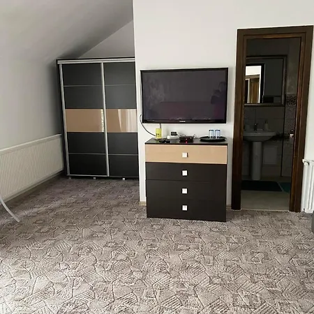 Pensiunea Floris Guest house